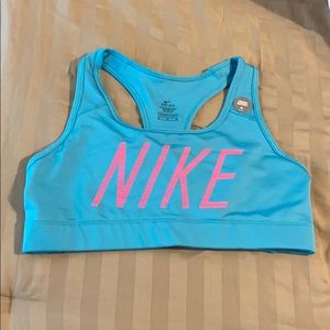 Nike Sports Bra - Size M - NWT